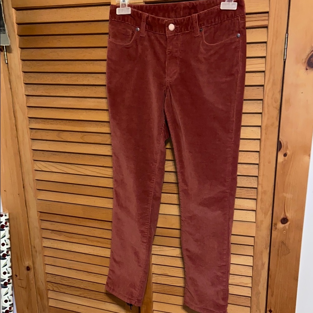 LL BEAN Rust Corduroy Pants 4P NWOT